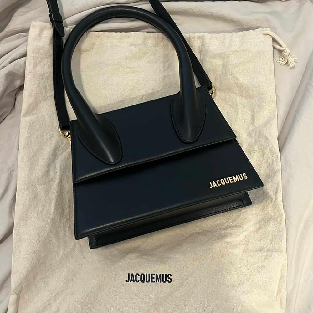 Le Grand Chiquito Top-Handle Bag